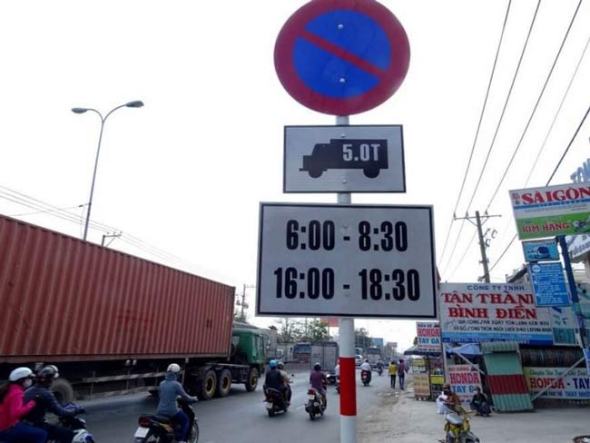 Các tuyến đường cấm xe tải ở Hà Nội năm 2024