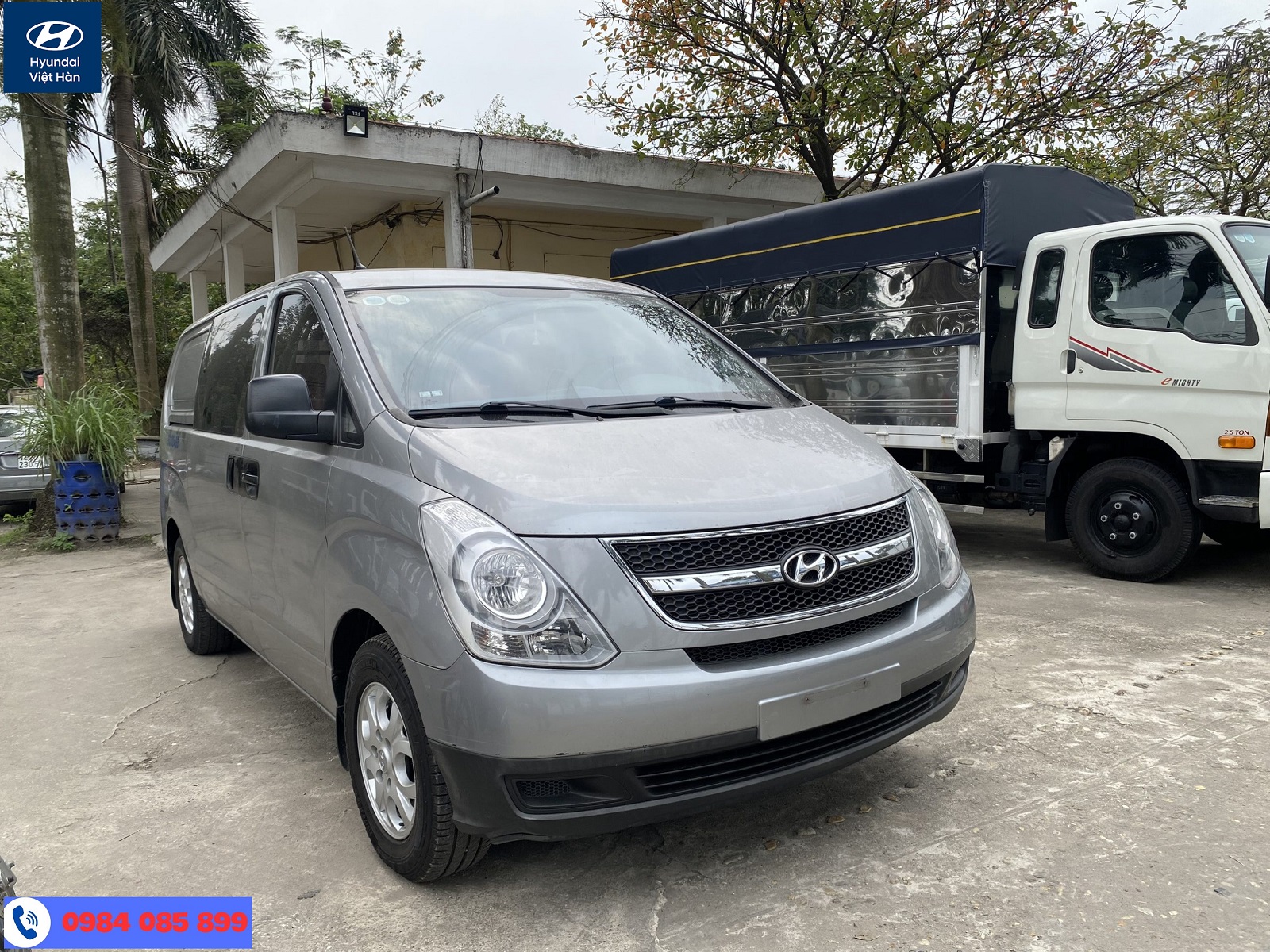 Bán xe Hyundai Starex cũ đời 2015