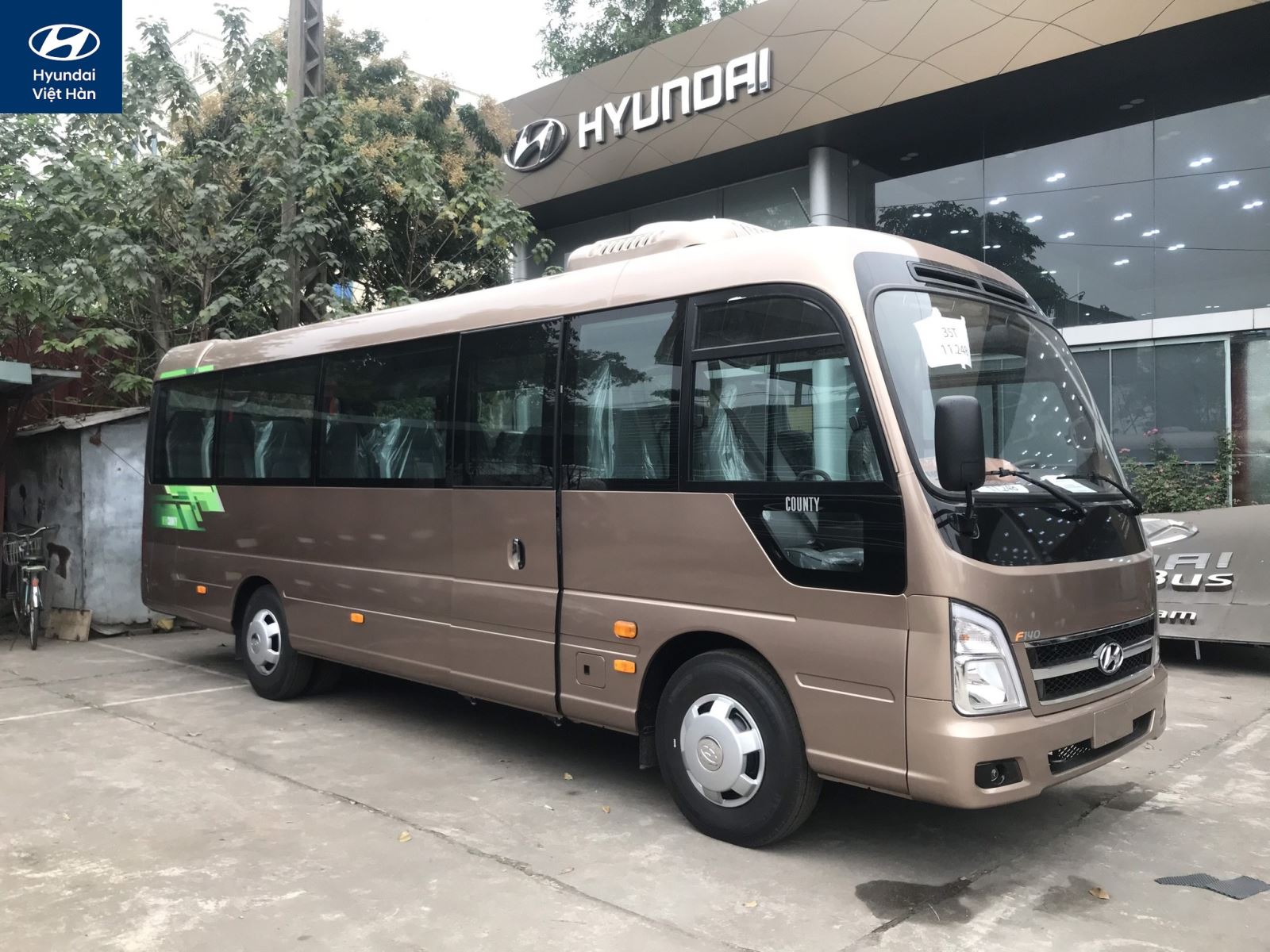 Địa chỉ mua bán xe Hyundai New County Euro 5 mới