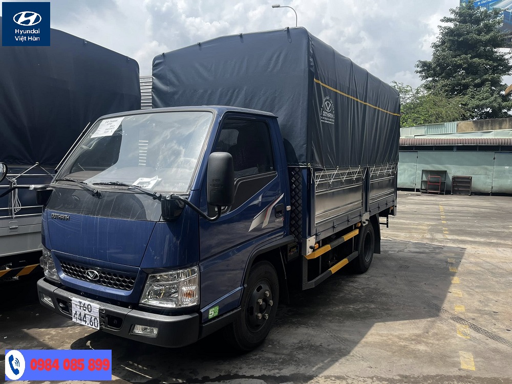 Đô Thành IZ50S Thùng Bạt 2.5 tấn