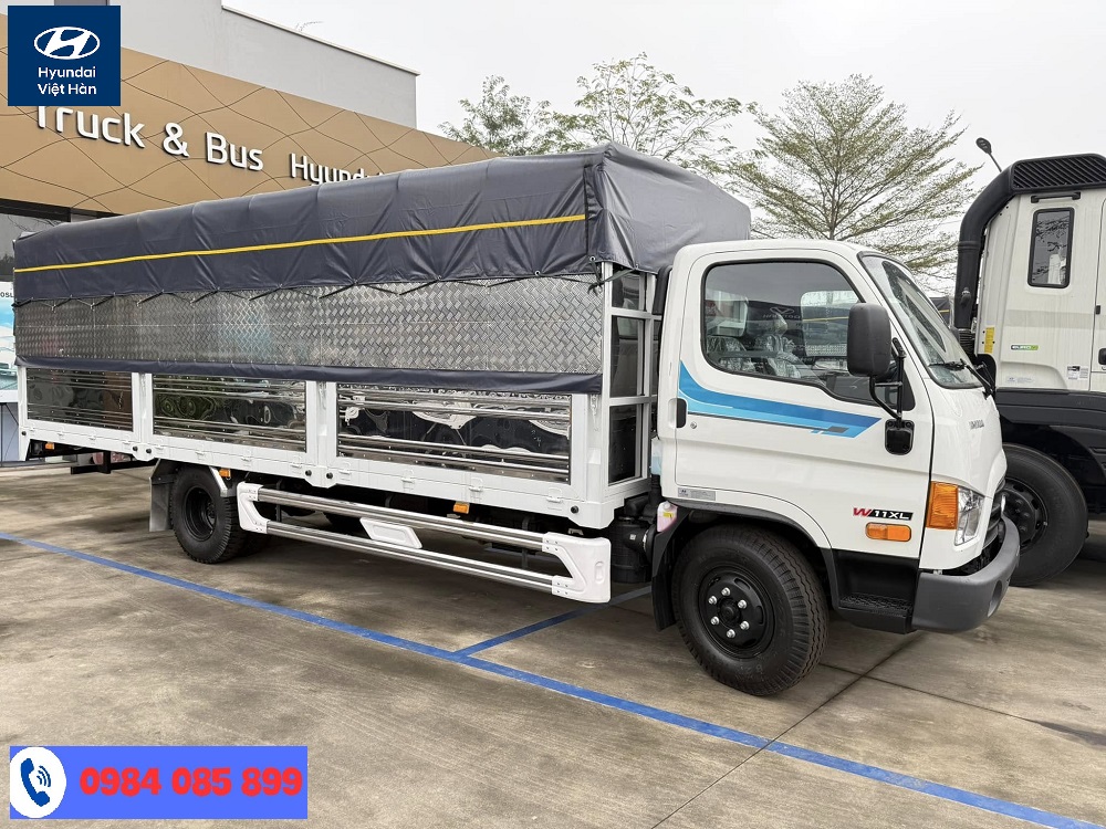 Giá lăn bánh Hyundai W11XL thùng kín