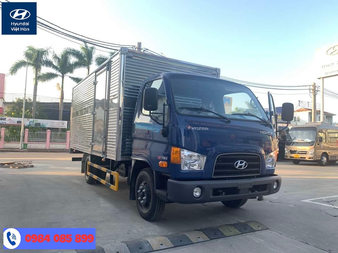 Giá xe W750 thùng kín lăn bánh