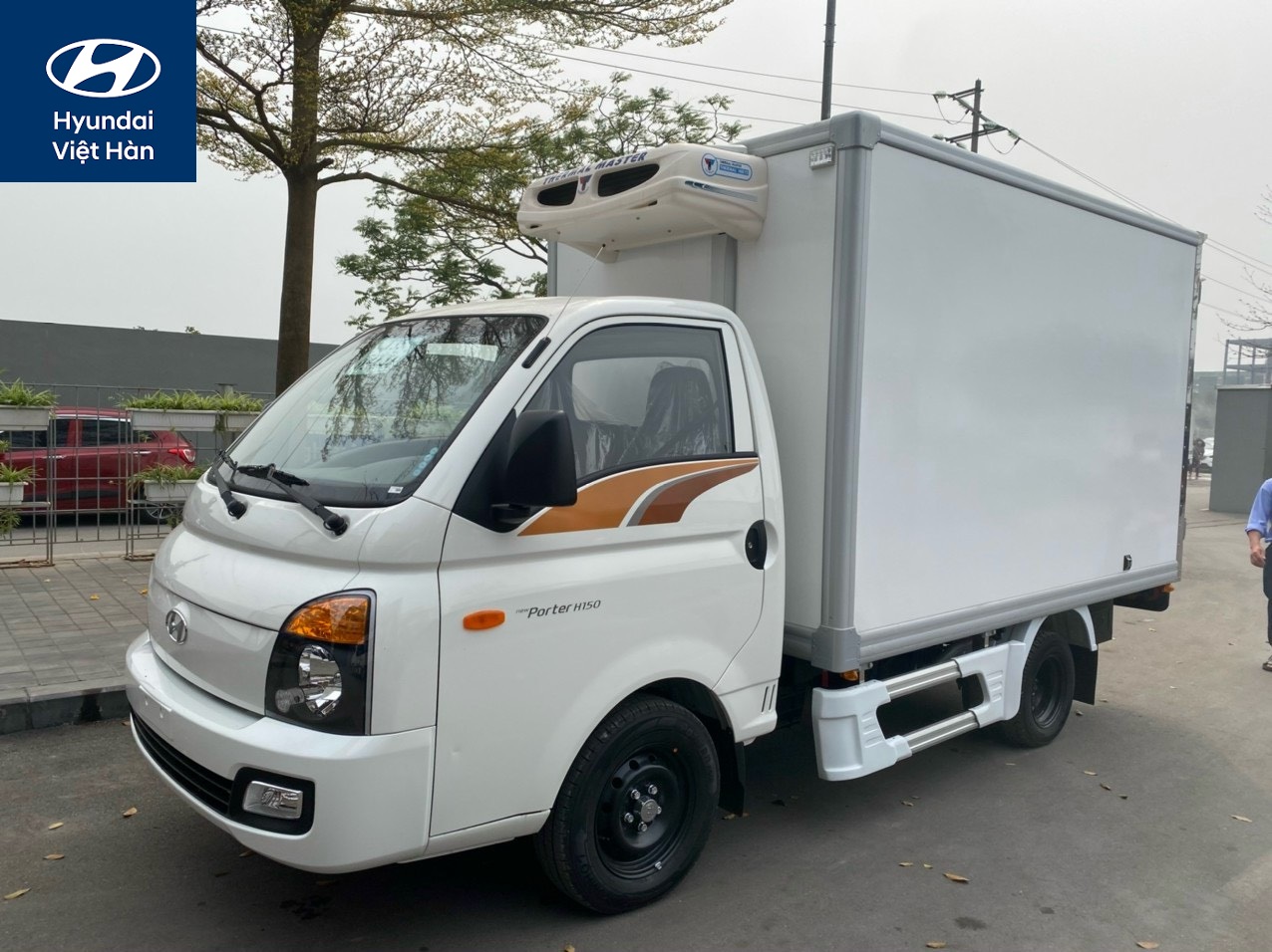 Hình ảnh Hyundai H150 thùng đông lanh