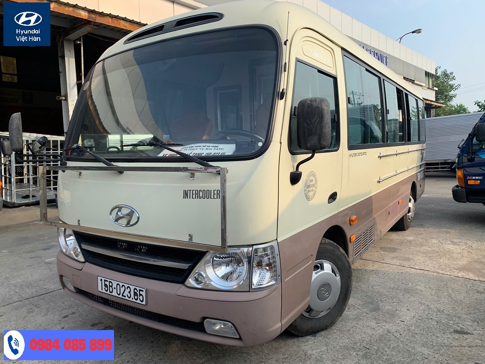 Hoán cải xe 29 chỗ thành xe tang lễ