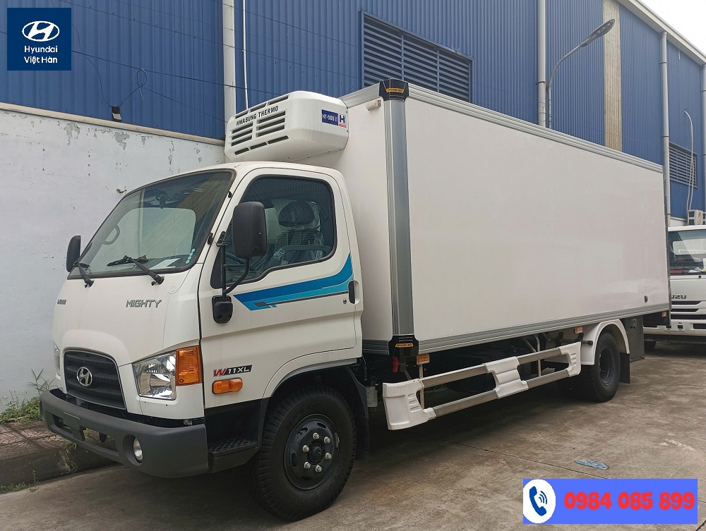 Hyundai W11XL thùng đông lạnh gắn bửng nâng hạ thủy lực