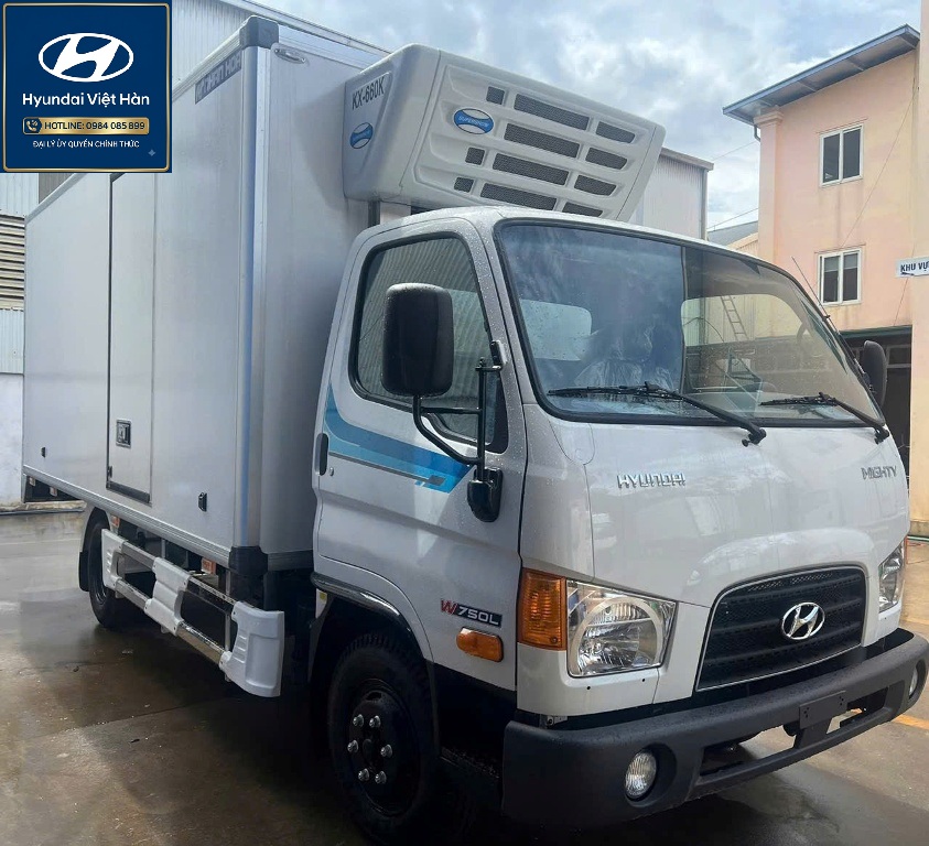 Hyundai W750L Thùng Đông Lạnh 3 Tấn