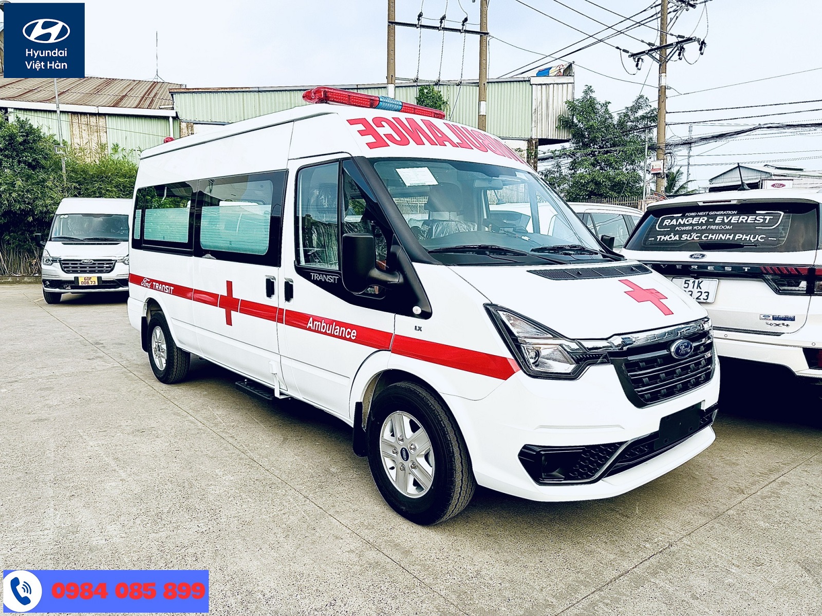 Mua bán xe cứu thương Ford Transit cũ 