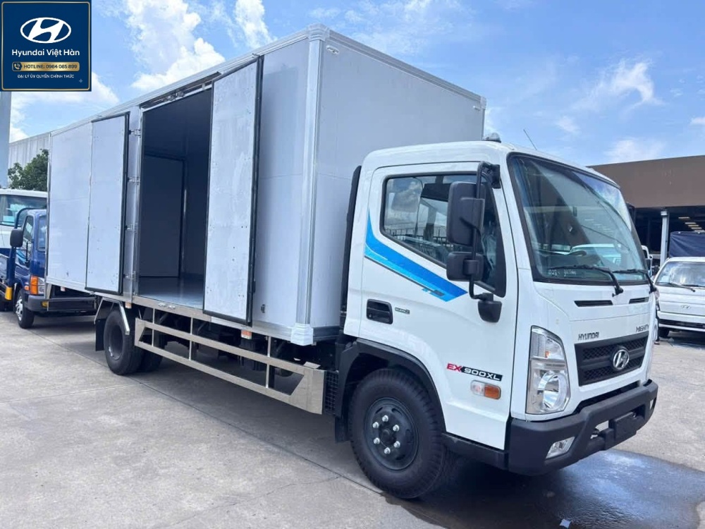 Mua xe 5 tấn Hyundai EX900XL thùng kín