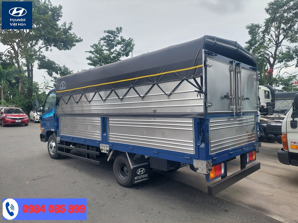 Thùng bạt xe tải Hyundai N250SL 2.5 tấn dài 4m5