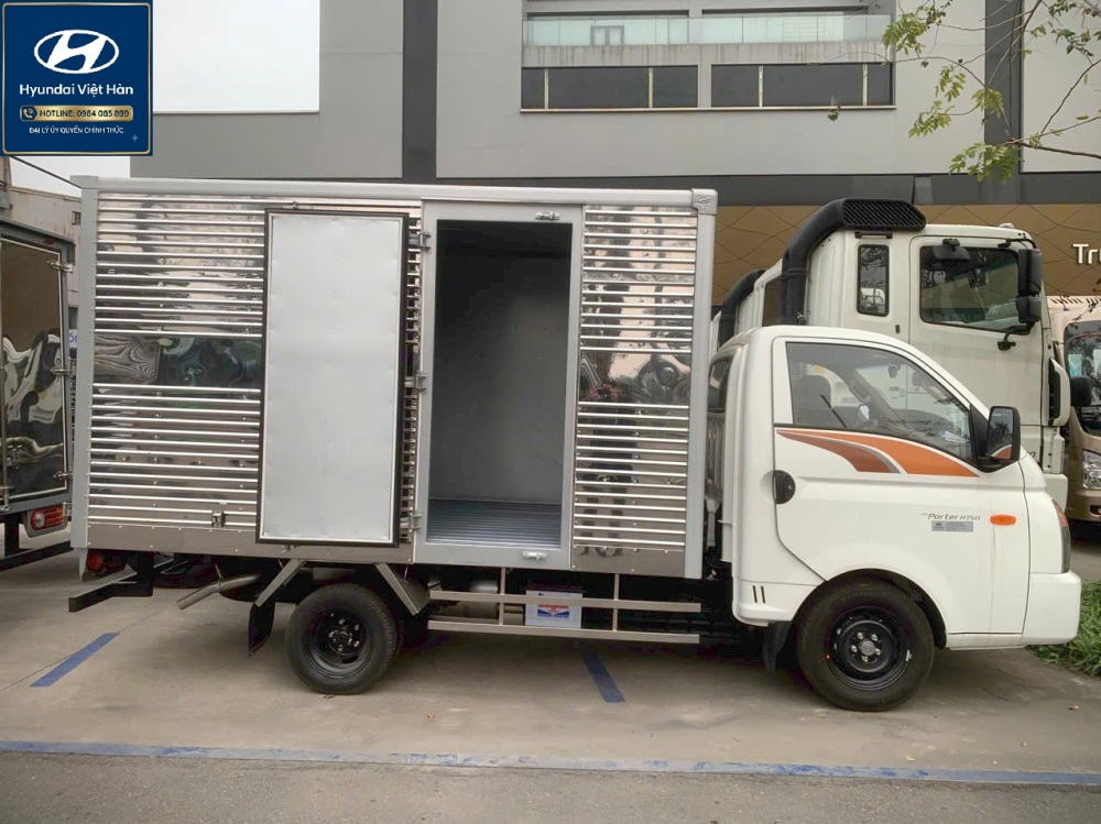 Thùng kín xe tải Hyundai tại Thái Bình