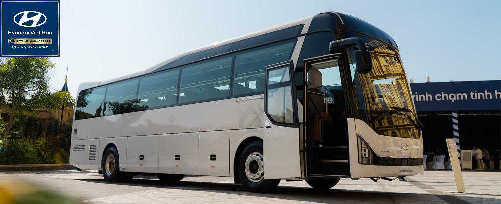 Xe 47 chỗ Hyundai Universe Prestige 