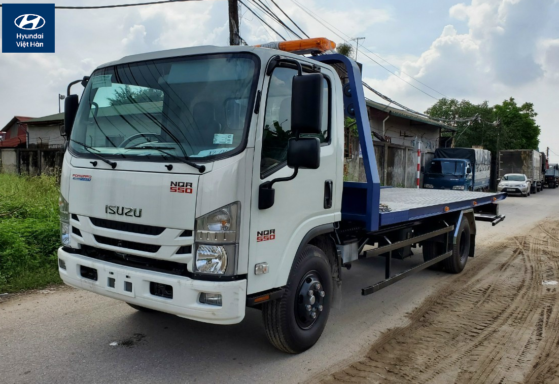 Xe cứu hộ giao thông Isuzu