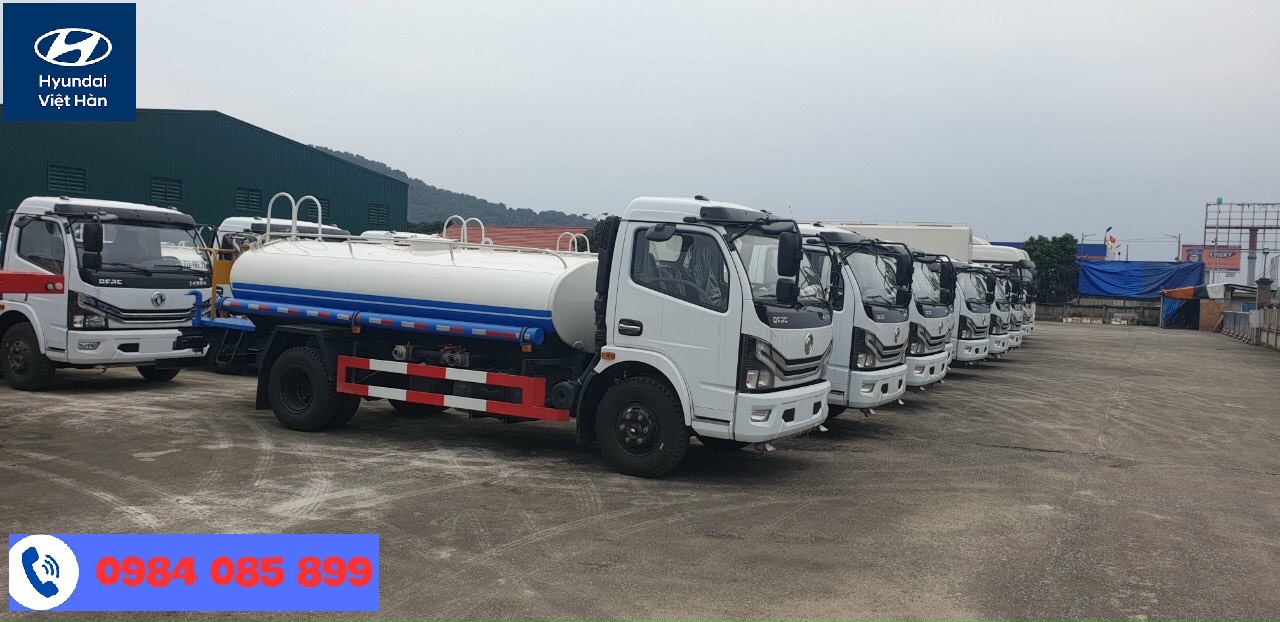 Xe phun nước rửa đường Dongfeng