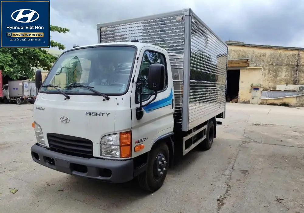 Xe tải 1.9 tấn Hyundai N500A Thùng Kín