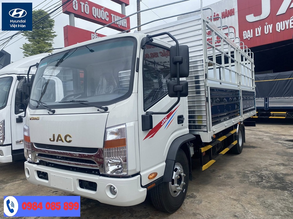 Xe Tải 5 Tấn JAC N500 Thùng Mui Phủ Bạt