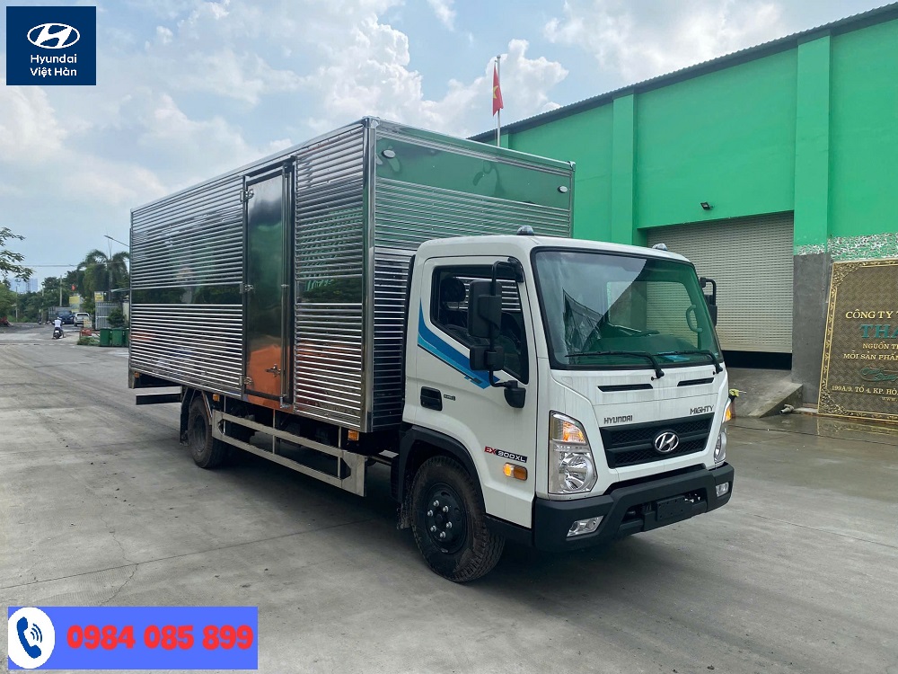 Hình ảnh xe tải Hyundai EX900XL Thùng Kín 5 tấn