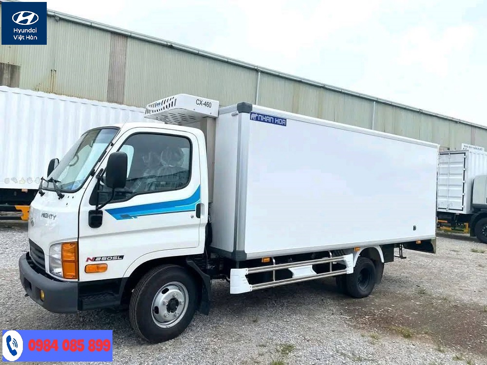 Xe tải Hyundai N250SL Thùng Đông Lạnh chuyên chở hải sản, thịt, cá, sữa