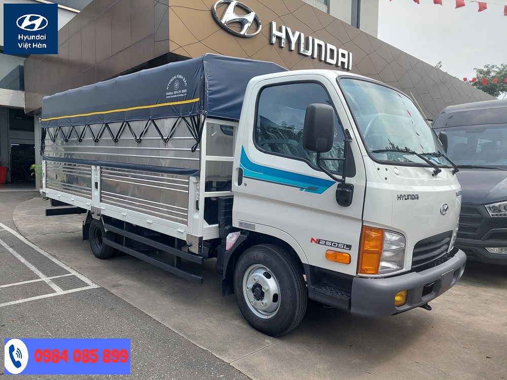 Xe tải Hyundai N250SL phân khúc 2.5 tấn thùng dài 4.5m