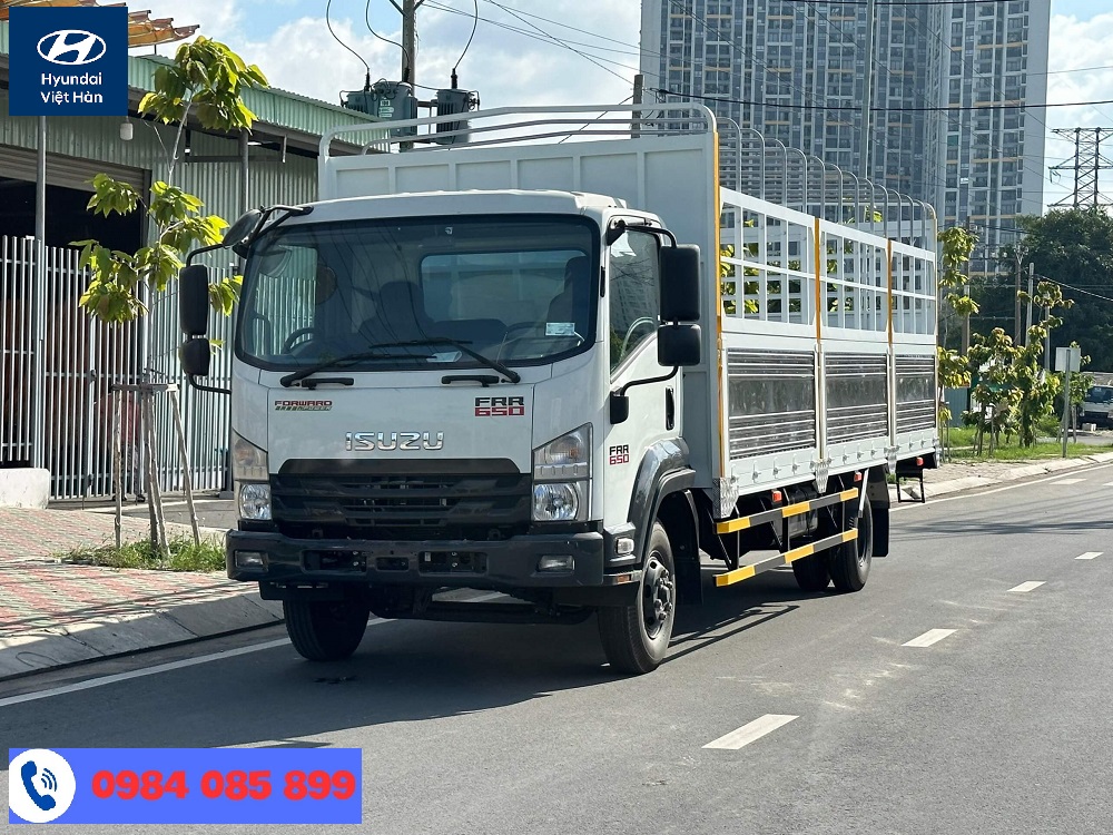 XE TẢI ISUZU FRR650 ( FRR90QE5 - 6.5 TẤN THÙNG 7M4 )