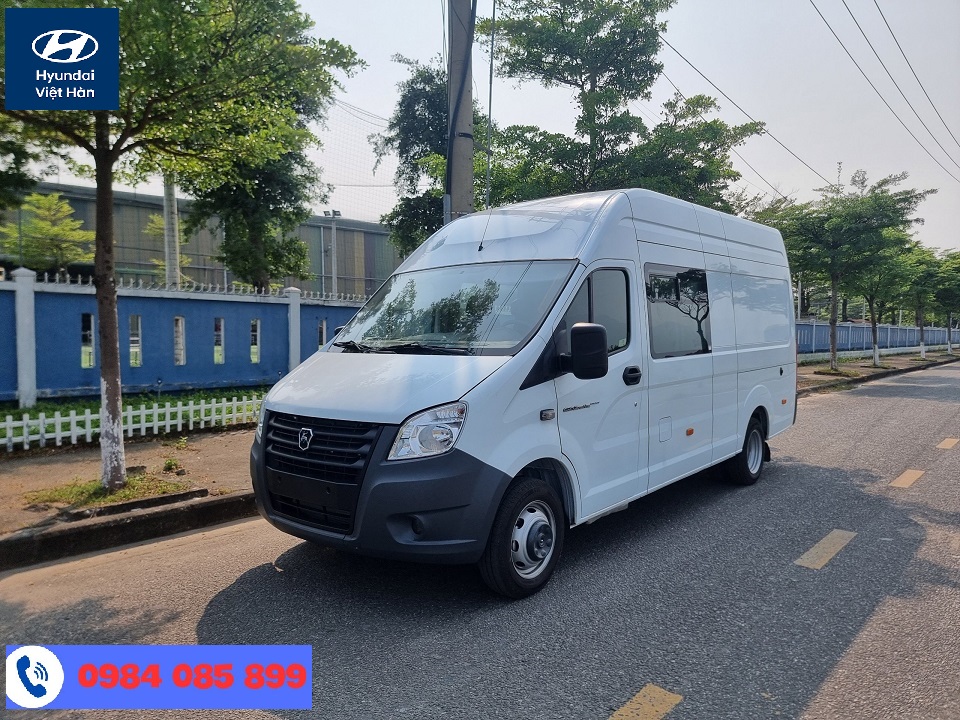 Xe van 6 chỗ Gaz