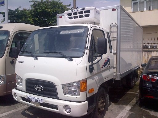 Xe tải Hyundai HD72 thùng đông lạnh