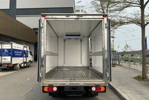 XE TẢI PORTER 150 THÙNG ĐÔNG LẠNH 1.5 TẤN