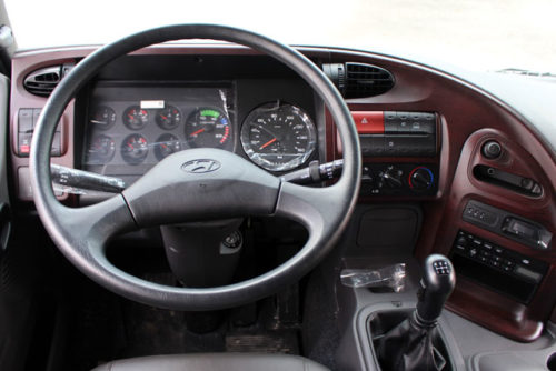 Giá xe đầu kéo Hyundai HD1000