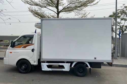 XE TẢI PORTER 150 THÙNG ĐÔNG LẠNH 1.5 TẤN