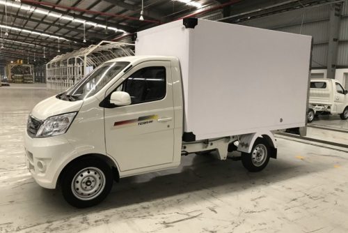 GIÁ XE TẢI TERA 100 THÙNG COMPOSITE