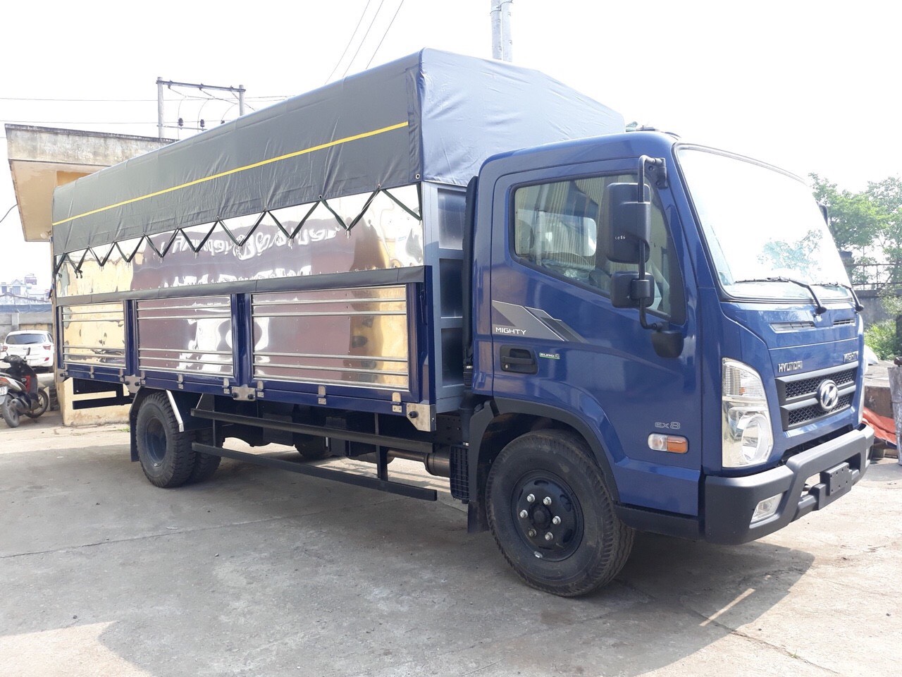 Bán xe tải Hyundai EX8 tại Điện Biên