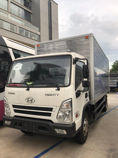 Giá lăn bánh xe tải Hyundai EX8 GTL thùng kín