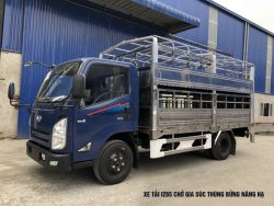 Xe tải IZ65 thùng chở gia súc lợn heo