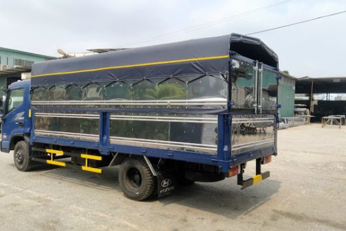 Xe tải 5 tấn Hyundai EX6 thùng bạt