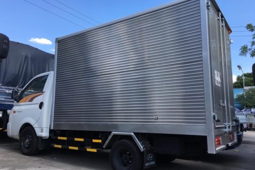 Hyundai H150 thùng kín inox 1.5 tấn