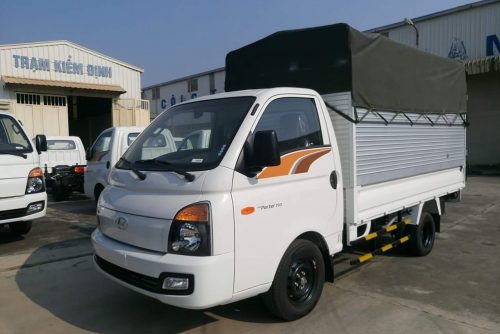 Hyundai Porter H150 thùng bạt 1.5 tấn