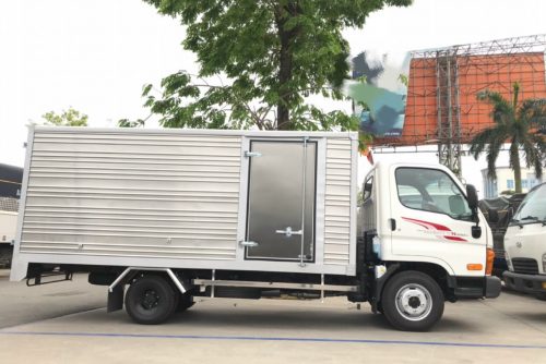 Hyundai Mighty N250SL thùng kín 2.5 tấn