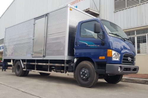 Xe tải 7 tấn New Mighty 110SL thùng kín