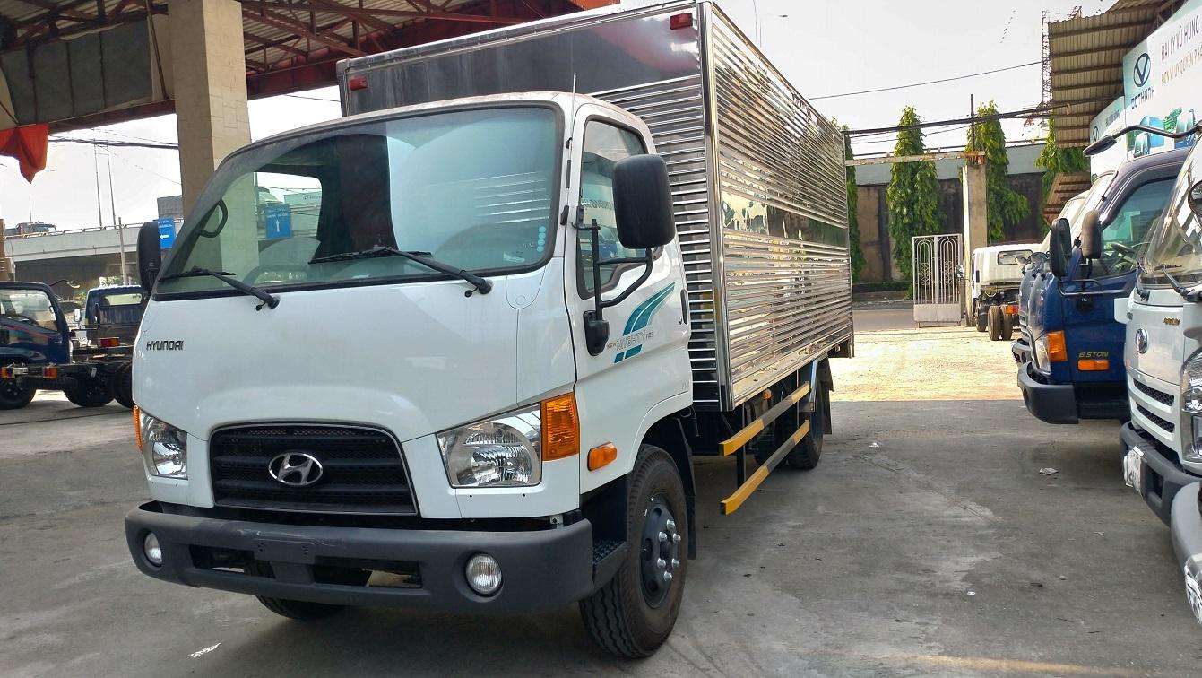 Hyundai New Mighty 110SP thùng kín 7 tấn