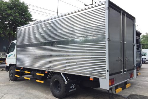 Hyundai New Mighty 110SP thùng kín 7 tấn