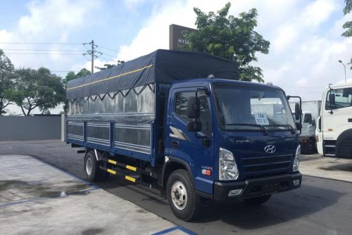 Xe tải Hyundai EX8 GTL thùng mui bạt 8 tấn