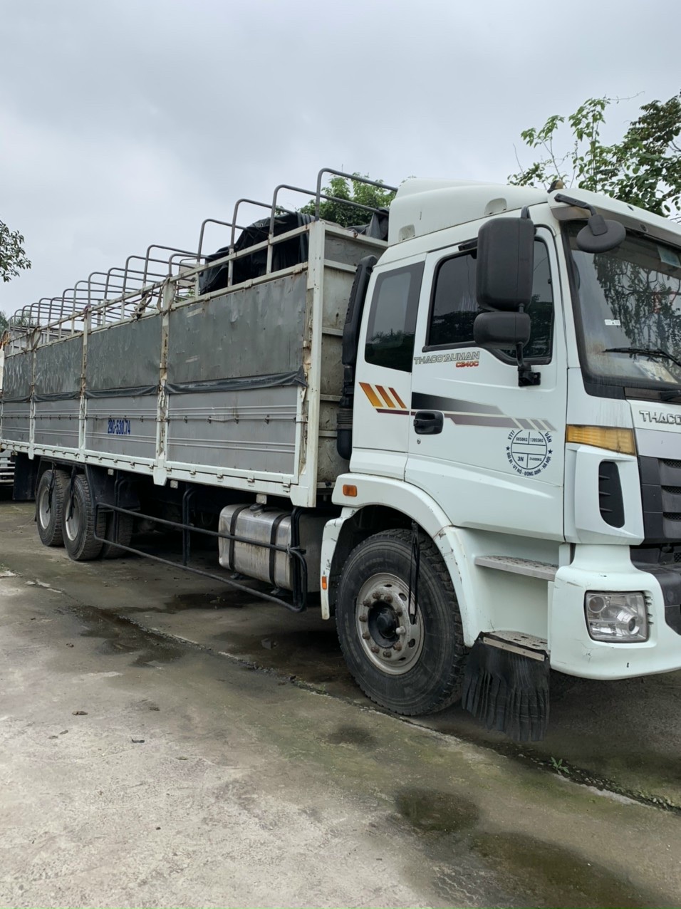Bán xe tải 3 chân Auman cũ 