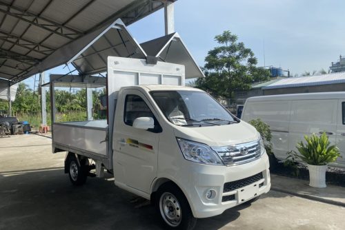 Xe tải Tera 100 thùng cánh dơi