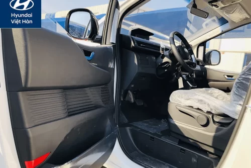 HYUNDAI STARIA CỨU THƯƠNG