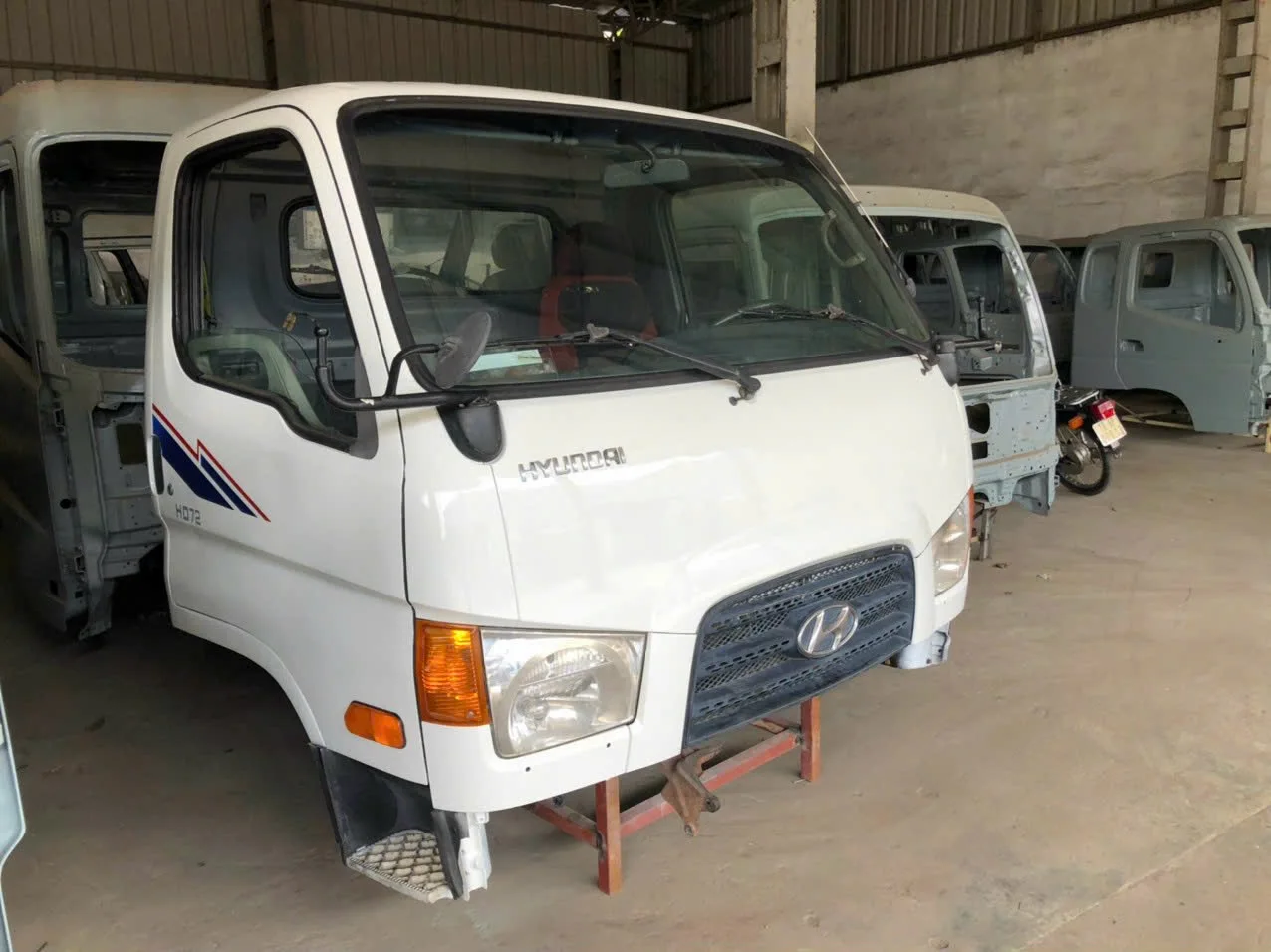 Mua bán cabin xe tải Hyundai
