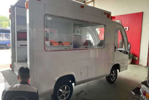 GIÁ XE Ô TÔ ĐIỆN CỨU THƯƠNG